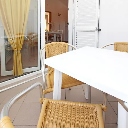 Apartman In Mit Eigenem Balkon - B59599 *